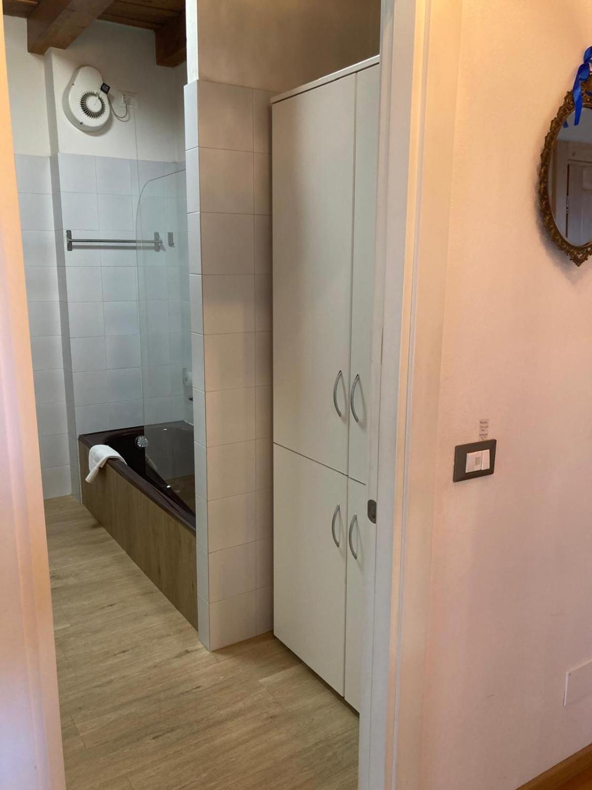 A Casa Di Checco Bed & Breakfast Фелтре Екстериор снимка